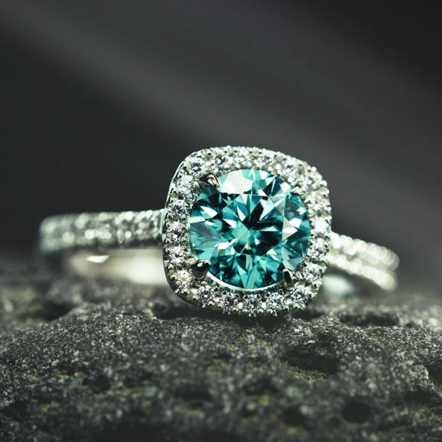 Engagement Ring Trends UK: What’s Popular Right Now? | Vulcan Jewellery