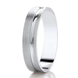 Pattern VP10, cut into a wedding band.